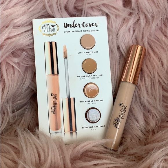 SOLD💕Pretty Vulgar Cosmetics Concealer - Picture 1 of 2